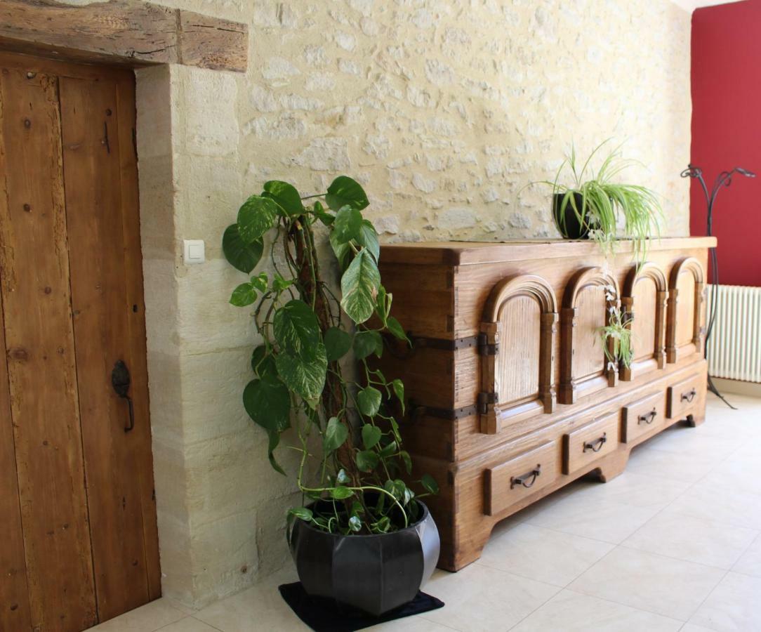 Lamothe-Landerron Ancien Haras De La Tour Bed & Breakfast エクステリア 写真